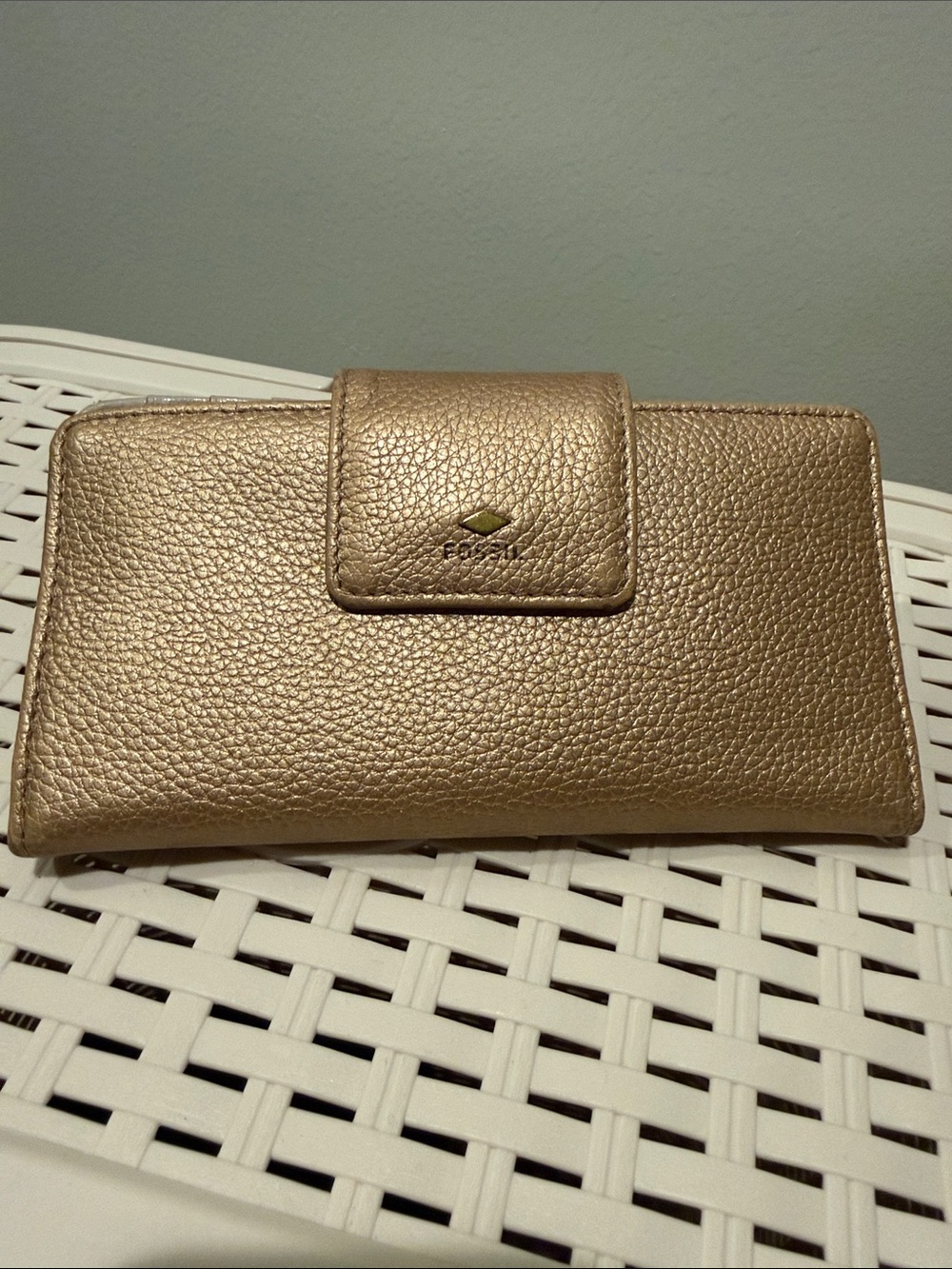Fossil Metallic Champagne Leather Wallet